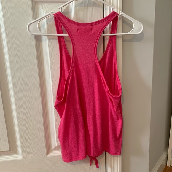 Holister tank top size small *WORN TWICE* - Picture 2 of 3